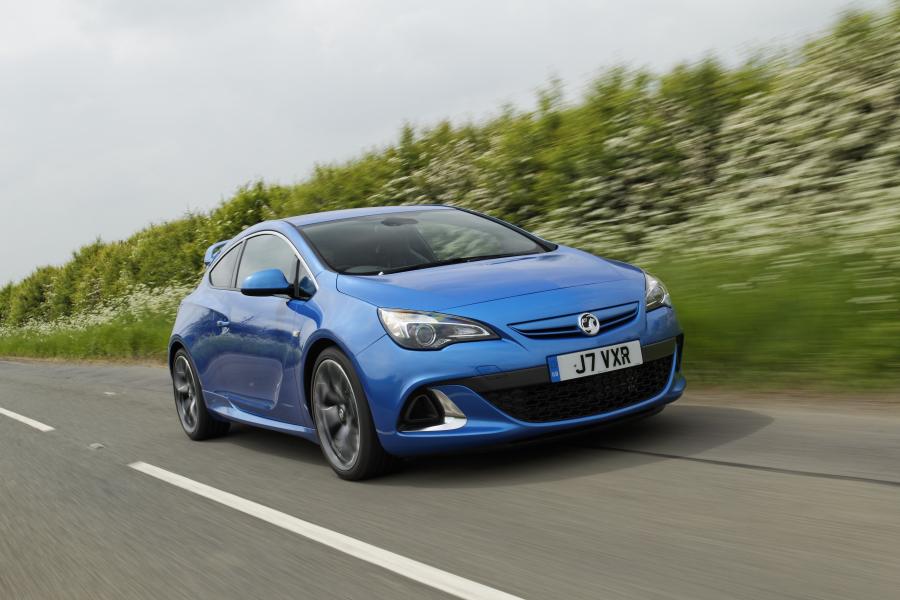  Vauxhall Astra VXR 2012 года  (фото 254 из 274)